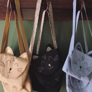 Free Cat Bag sewing pattern by Below the Kowhai