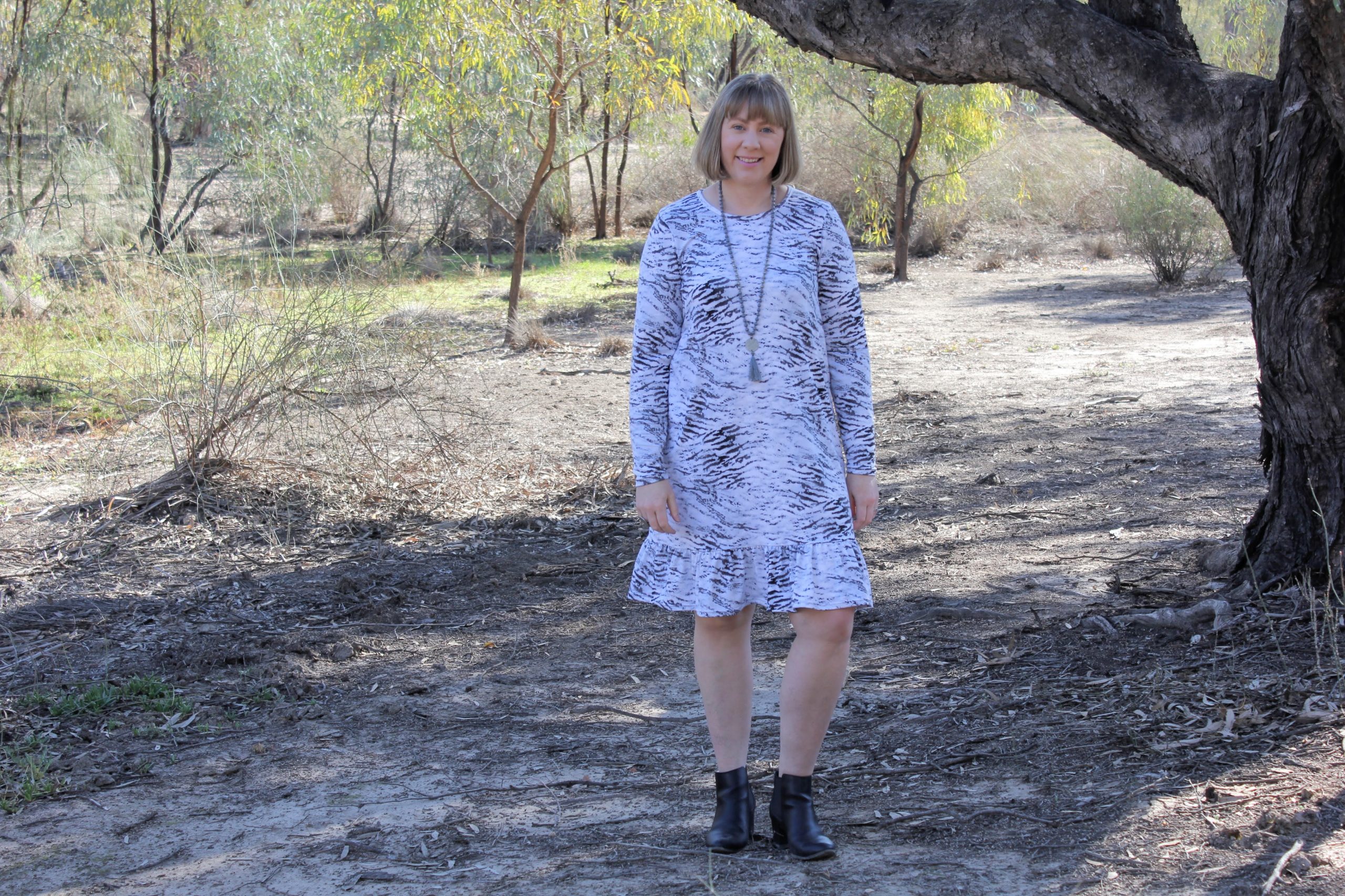 Knit Pohutukawa Dress Tutorial