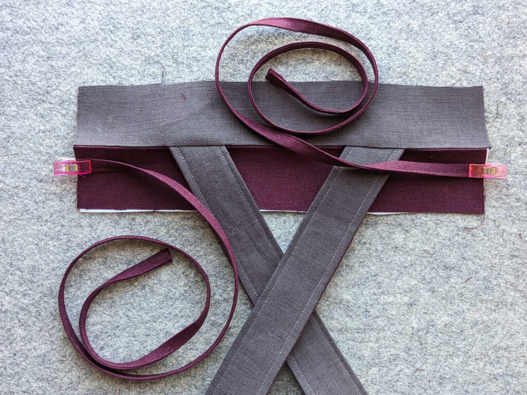 Reversible Tui Pinafore hack