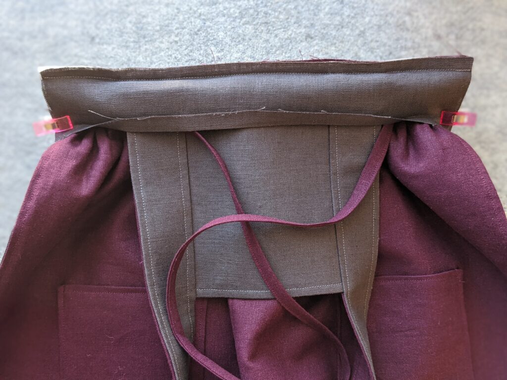 Waistband Tui Pinafore reversible hack