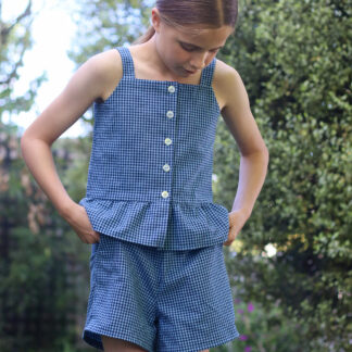 Rimu Top sewing pattern by Below the Kōwhai